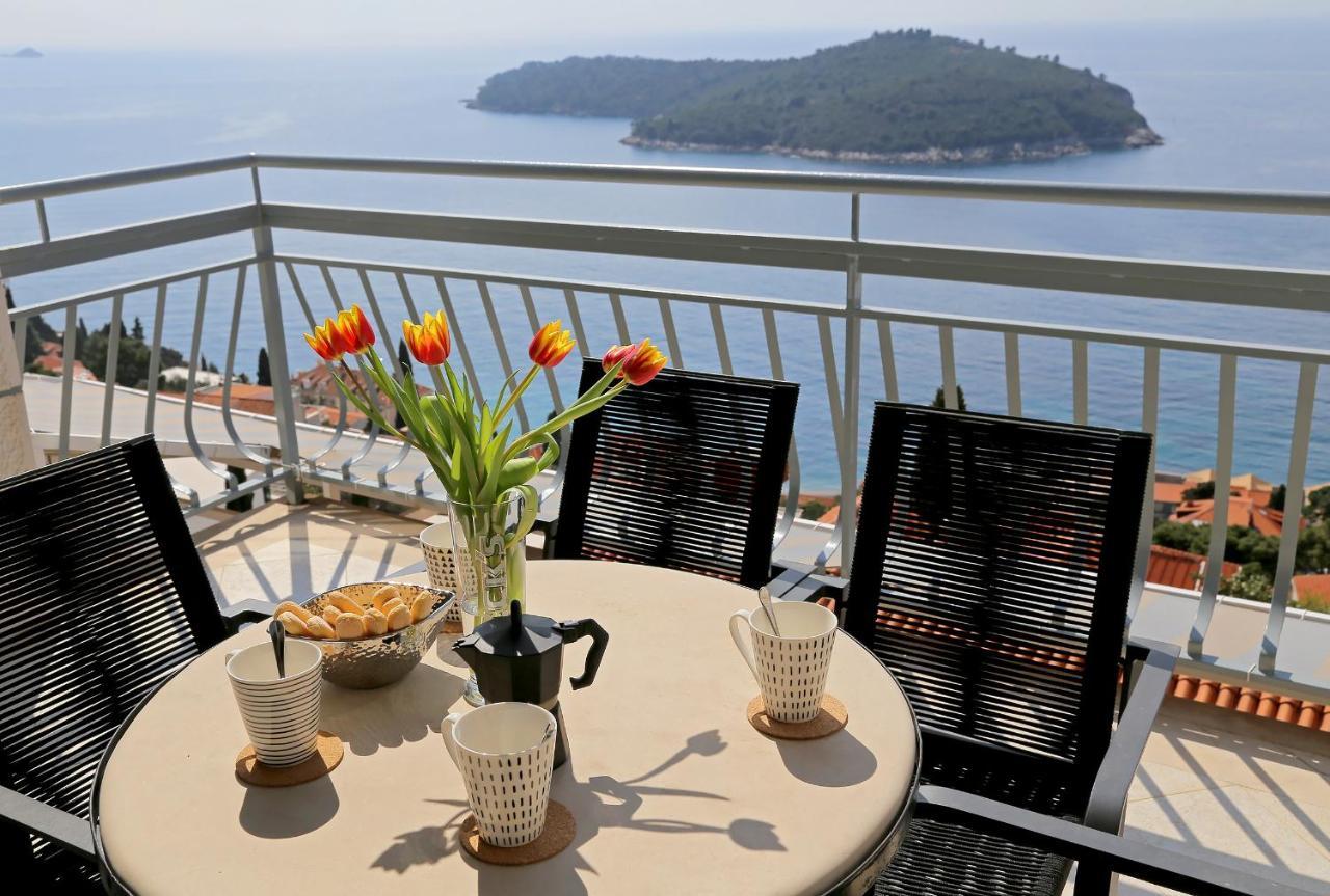 Spacious 2 Bedroom Apt Luxeview- Oldtownview, 10Min To Town Dubrovnik Buitenkant foto
