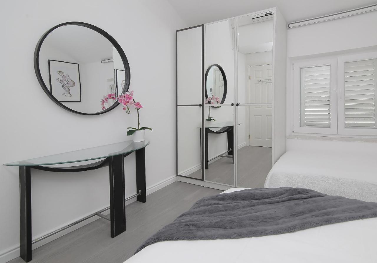 Spacious 2 Bedroom Apt Luxeview- Oldtownview, 10Min To Town Dubrovnik Buitenkant foto